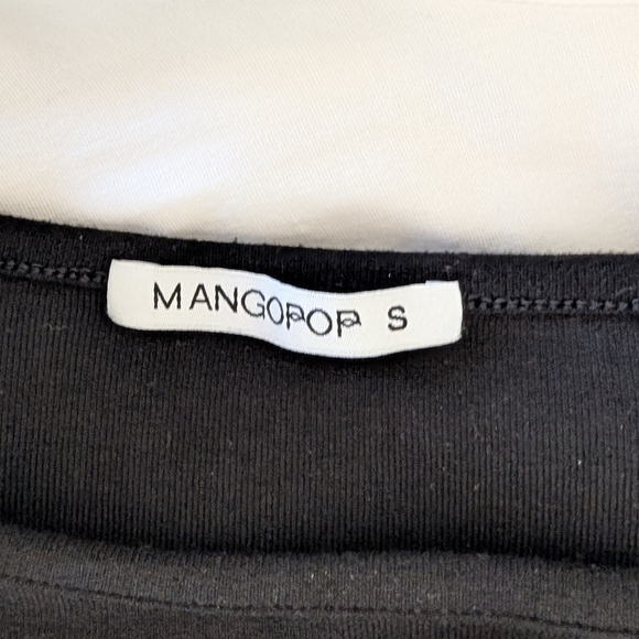 MANGOPOP Women's Black Front Cutout Short Sleeve Bodysuit - Picture 6 of 10